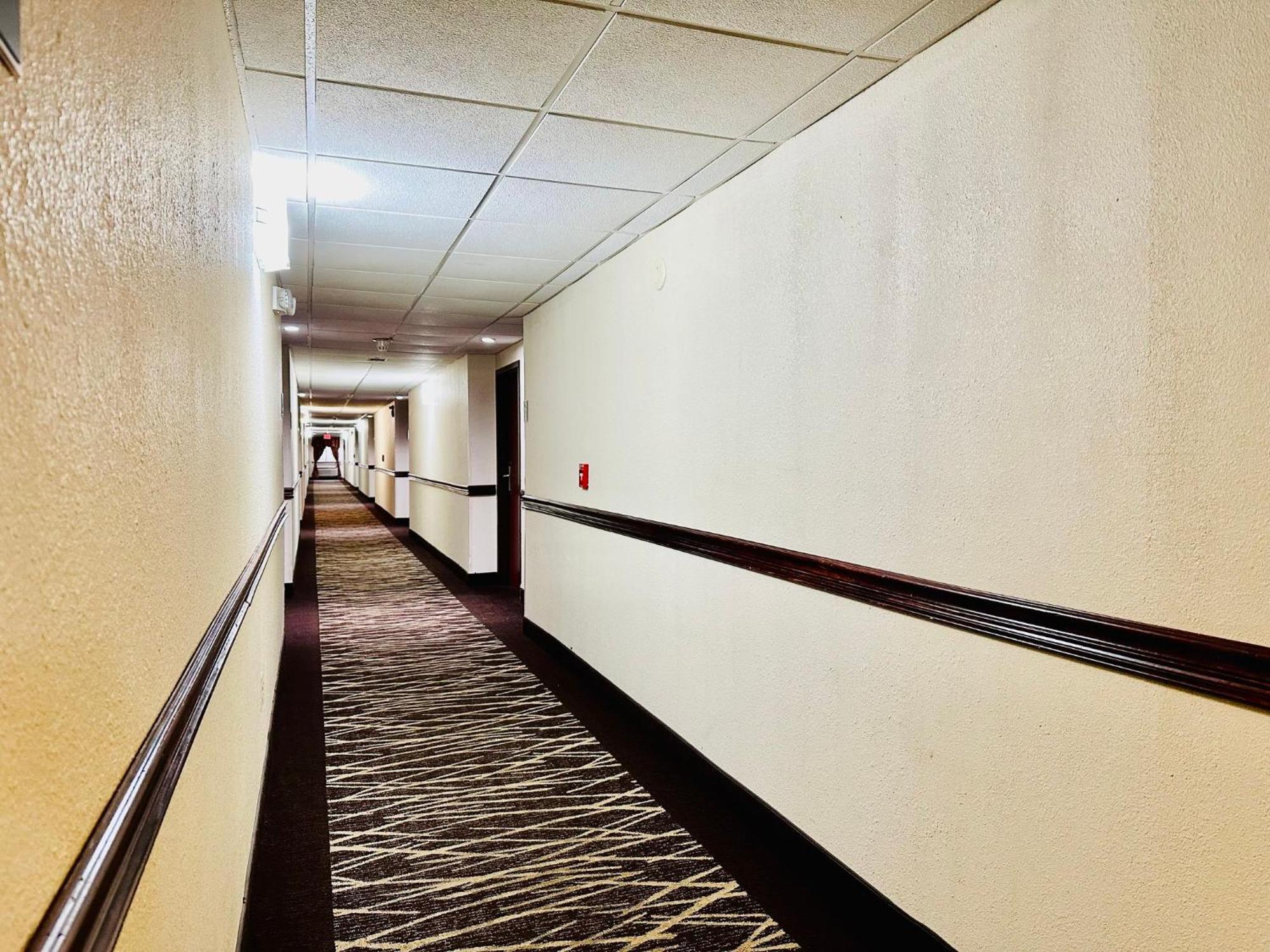 Red Roof Inn Hartford - Vernon Exterior foto