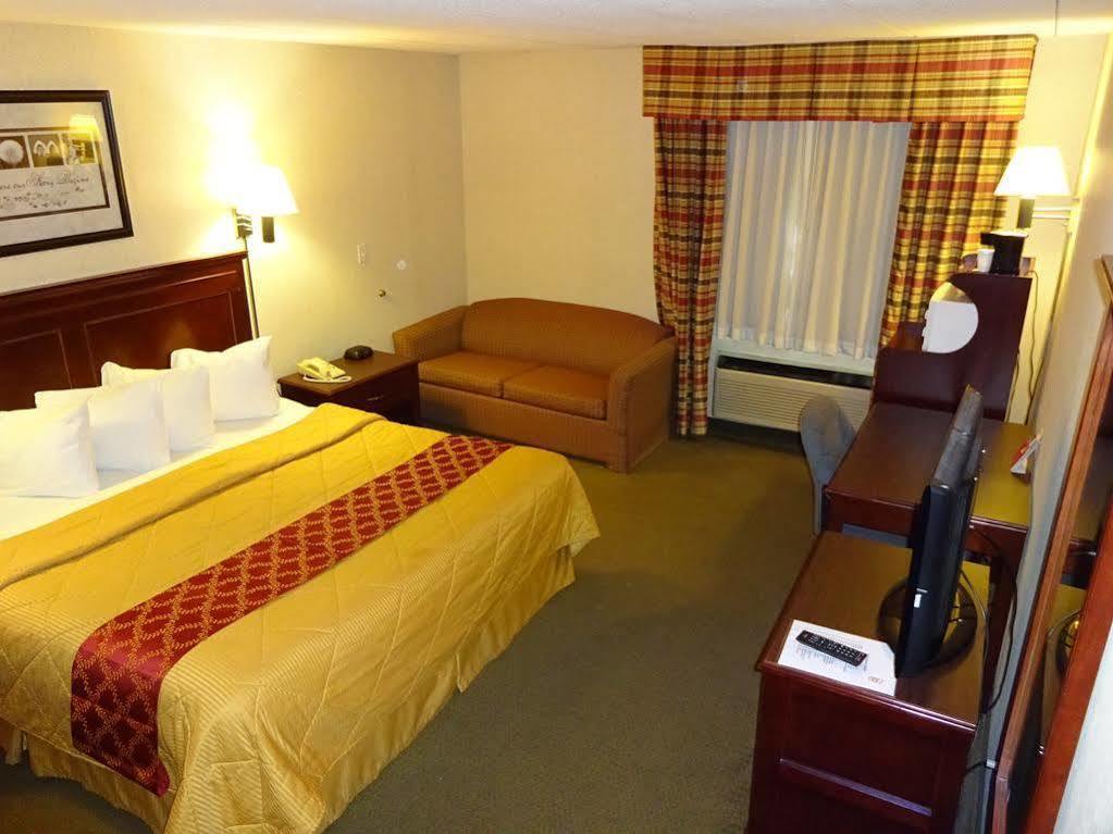 Red Roof Inn Hartford - Vernon Exterior foto