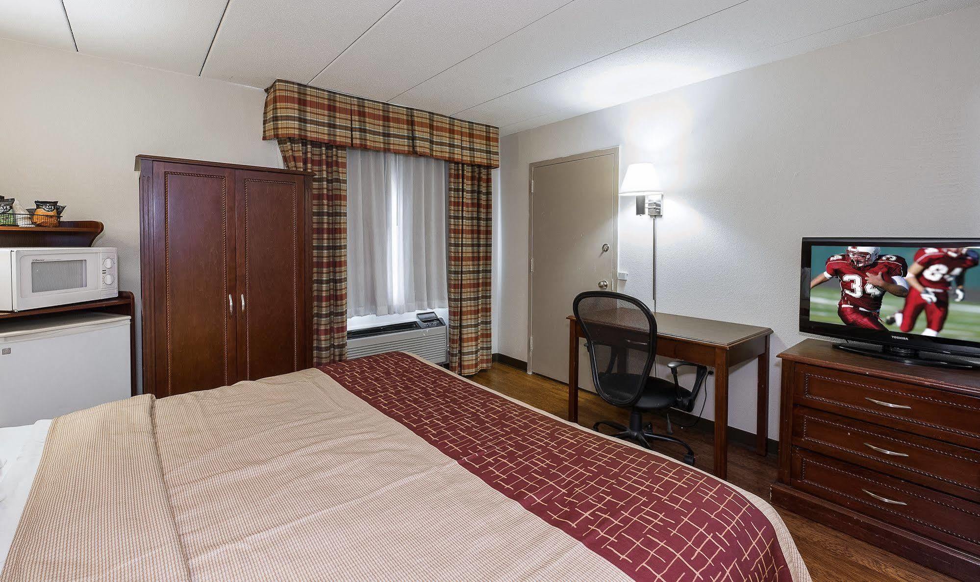 Red Roof Inn Hartford - Vernon Exterior foto
